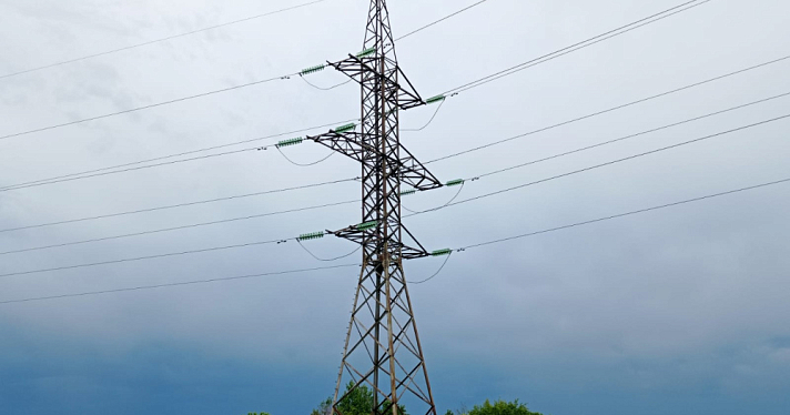 Энергетики «Ярэнерго» перешли в особый режим работы из-за ухудшения погодных условий