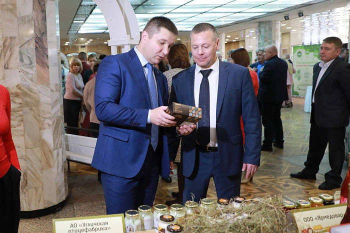 Регион в лидерах: в Ярославле свои награды получили лучшие сельхозпредприятия региона